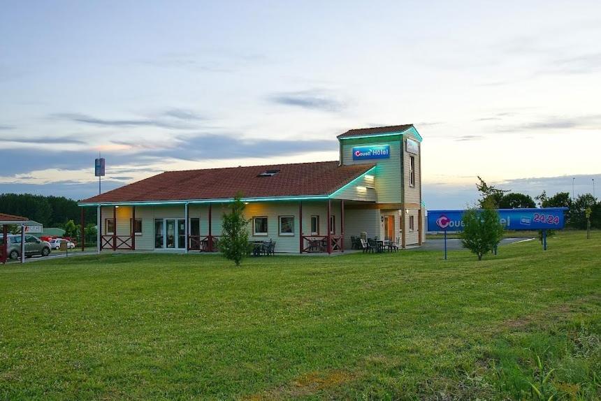 Couett'Hotel Oloron Sainte Marie 외부 사진